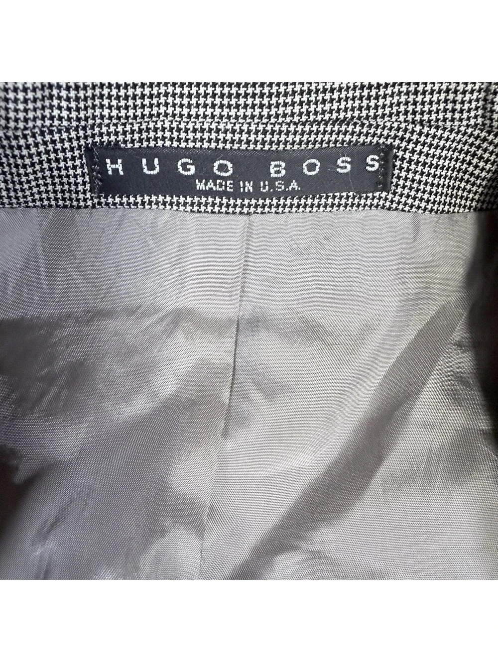 Hugo Boss Blazer Men 44R Grey Windowpane 100% Virgin Wool Two Button Suit Jacket
